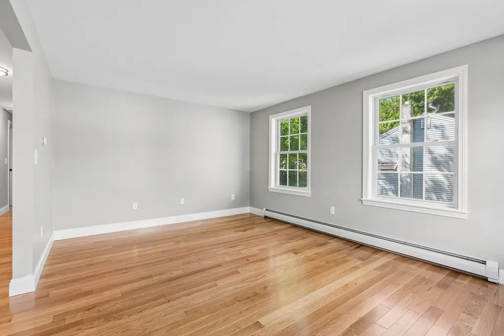 106 Romano Road South Portland ME 04106