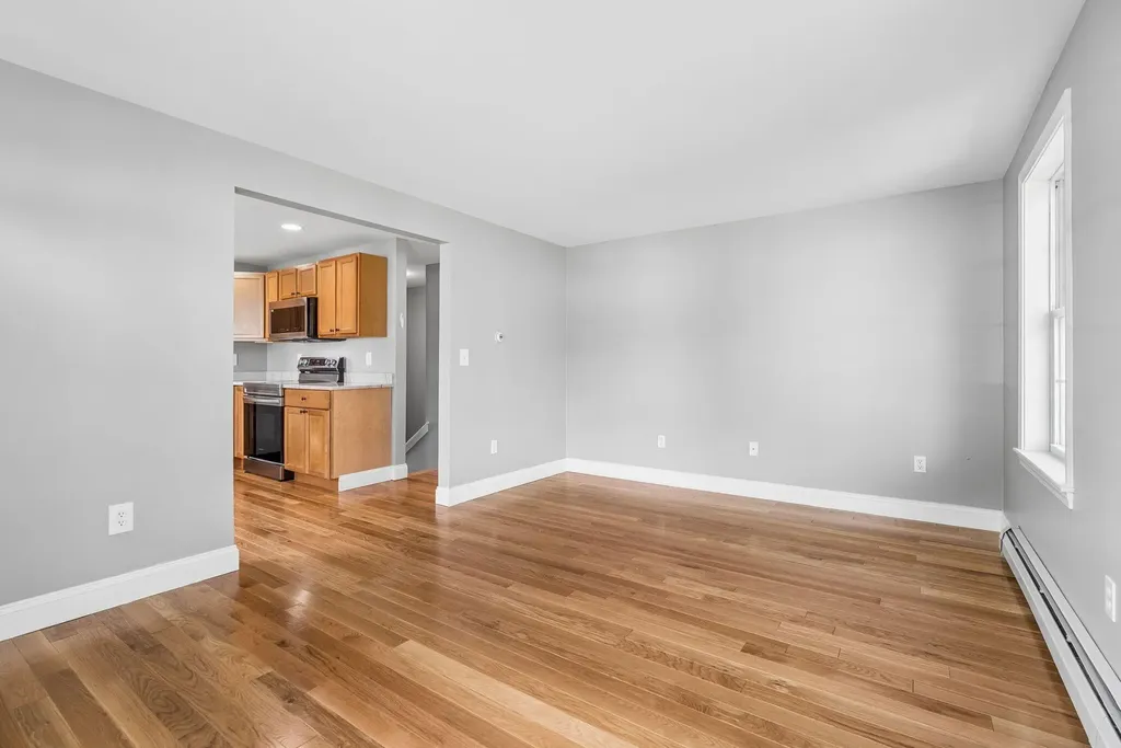 106 Romano Road South Portland ME 04106