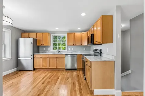 106 Romano Road South Portland ME 04106