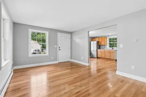 106 Romano Road South Portland ME 04106
