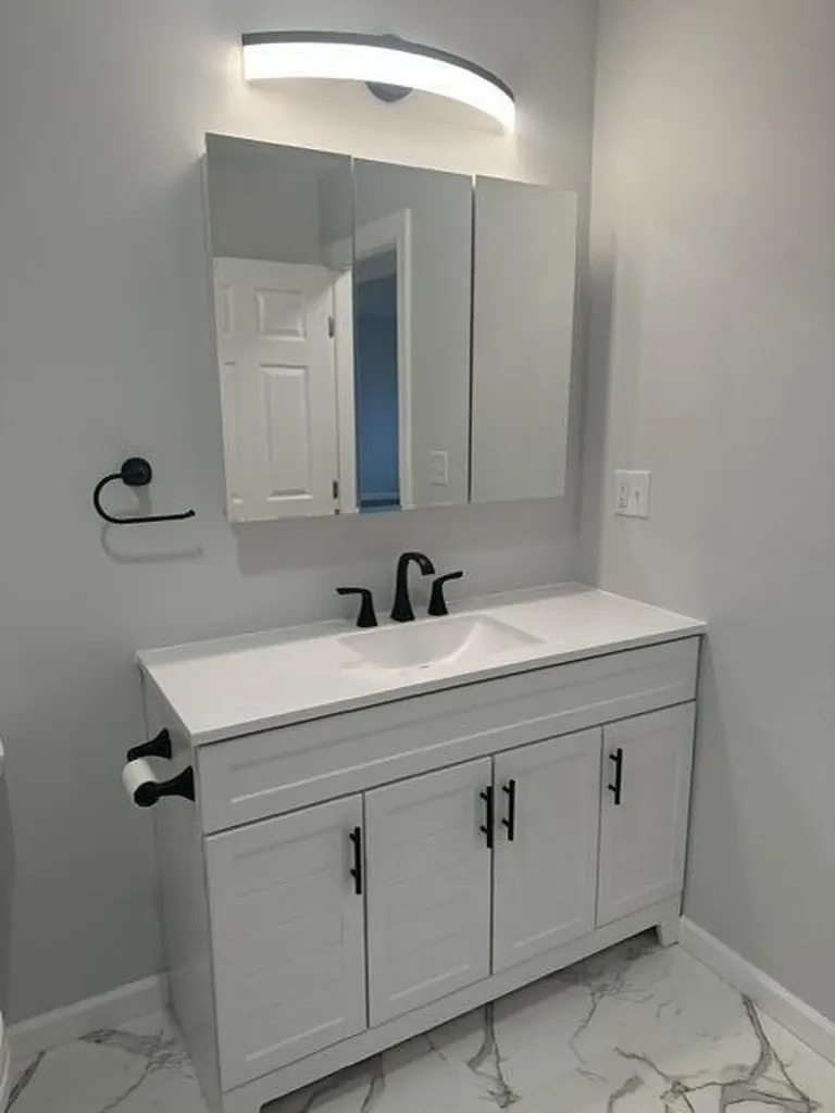 41 Thompson Road Veazie ME 04401