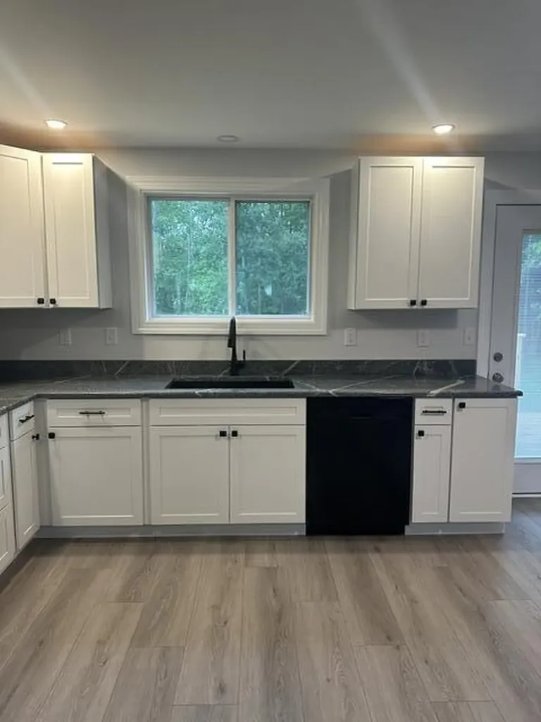 41 Thompson Road Veazie ME 04401