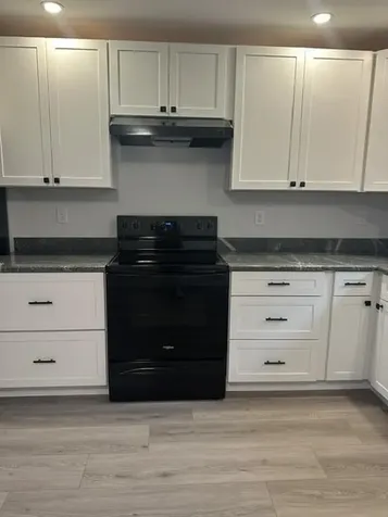 41 Thompson Road Veazie ME 04401