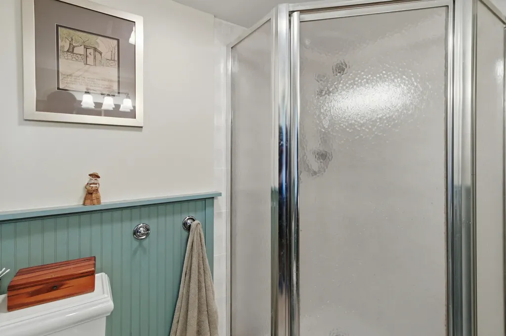 17 Waco Drive Biddeford ME 04005