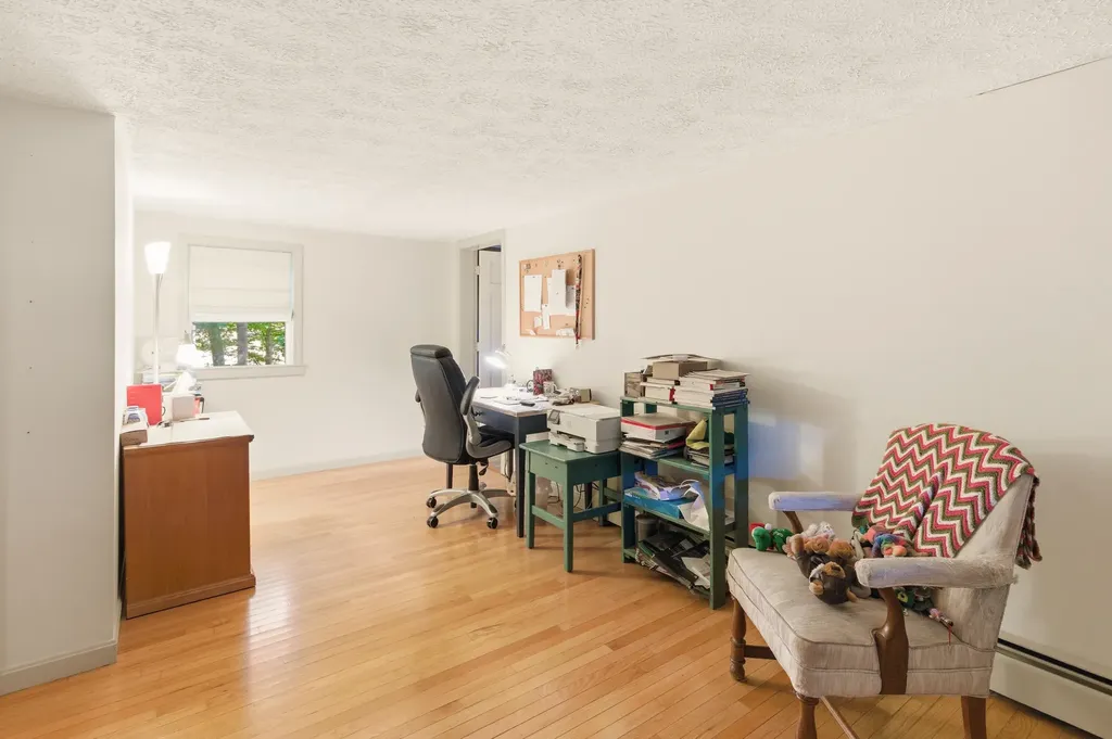17 Waco Drive Biddeford ME 04005