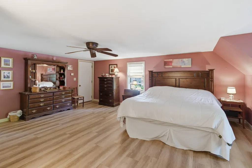17 Waco Drive Biddeford ME 04005