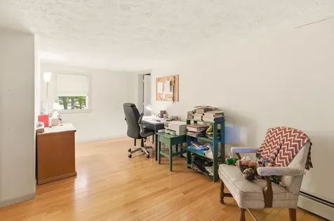17 Waco Drive Biddeford ME 04005