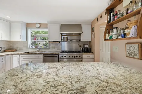 17 Waco Drive Biddeford ME 04005
