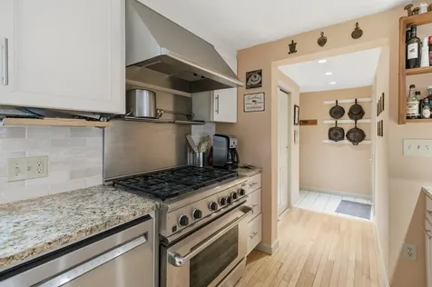 17 Waco Drive Biddeford ME 04005