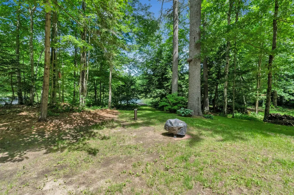 6 Page Brook Road Standish ME 04084