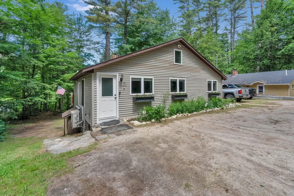 6 Page Brook Road Standish ME 04084