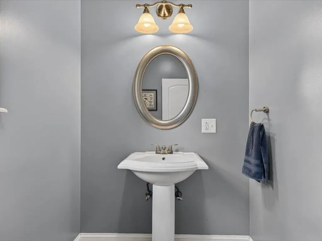 43 Skyline Road Bangor ME 04401