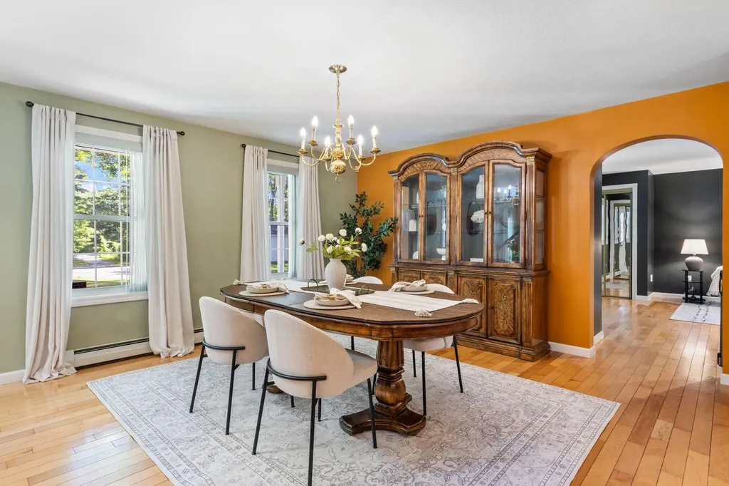 352 Log Cabin Road Arundel ME 04046