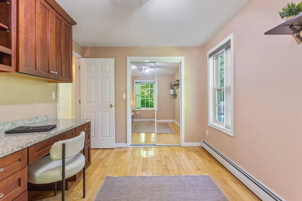352 Log Cabin Road Arundel ME 04046