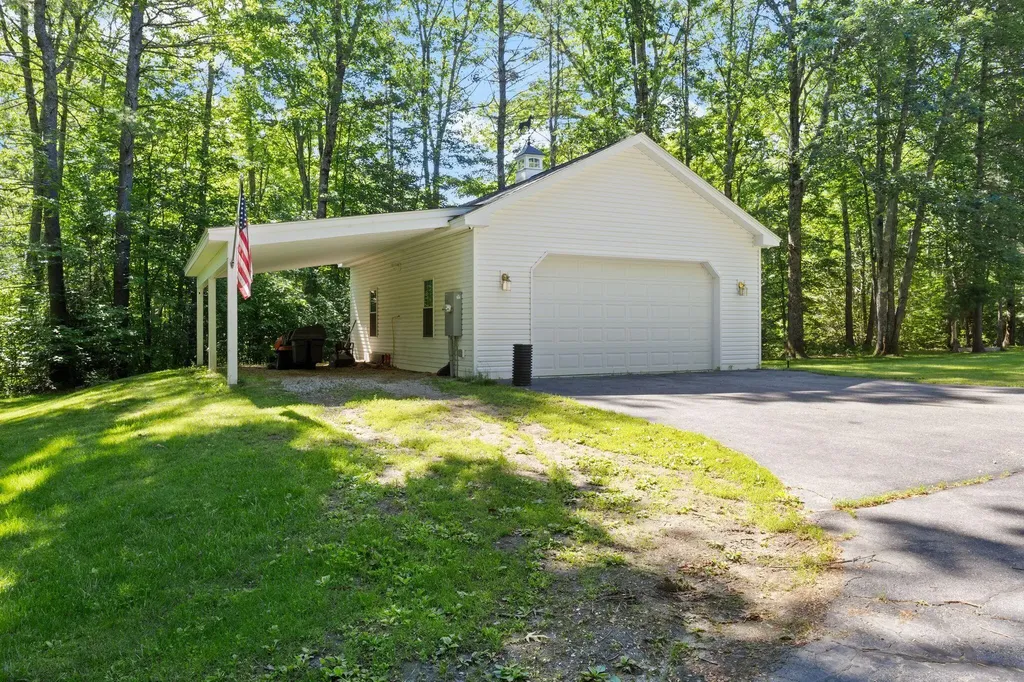 352 Log Cabin Road Arundel ME 04046