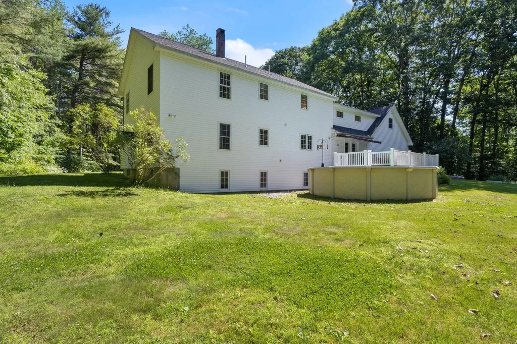 352 Log Cabin Road Arundel ME 04046