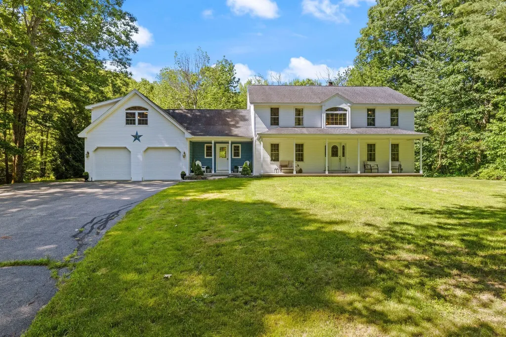352 Log Cabin Road Arundel ME 04046