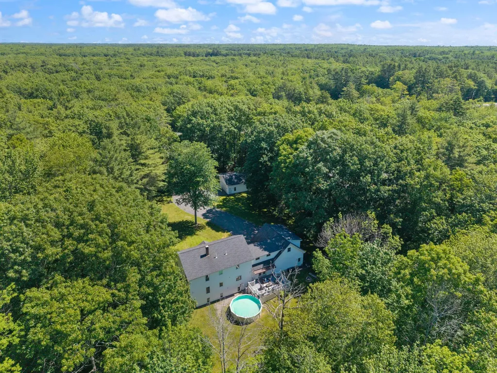 352 Log Cabin Road Arundel ME 04046