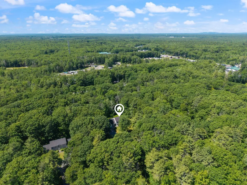 352 Log Cabin Road Arundel ME 04046