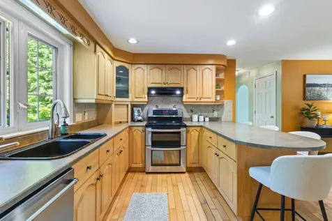 352 Log Cabin Road Arundel ME 04046
