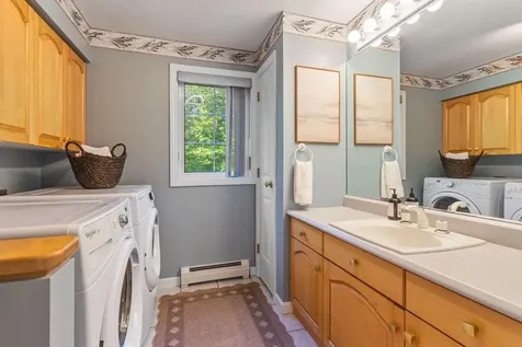 352 Log Cabin Road Arundel ME 04046