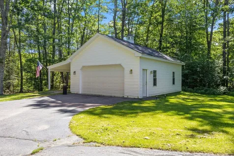 352 Log Cabin Road Arundel ME 04046