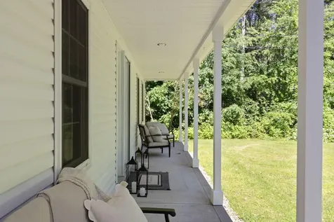 352 Log Cabin Road Arundel ME 04046
