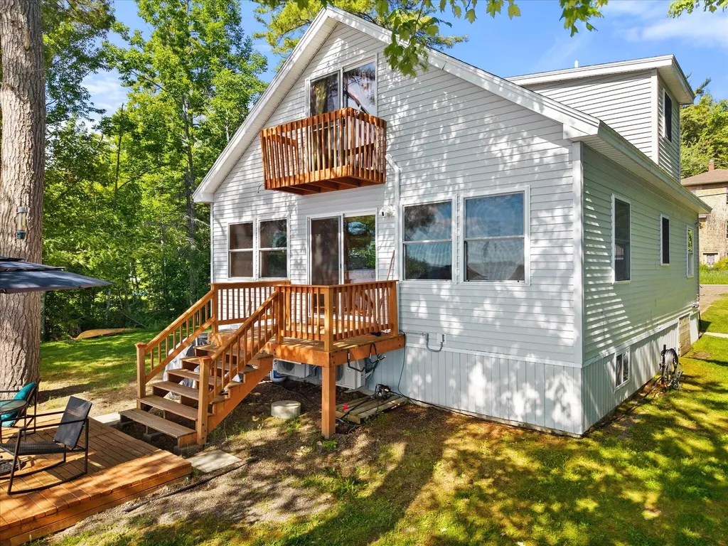 99 Lucky's Landing Glenburn ME 04401