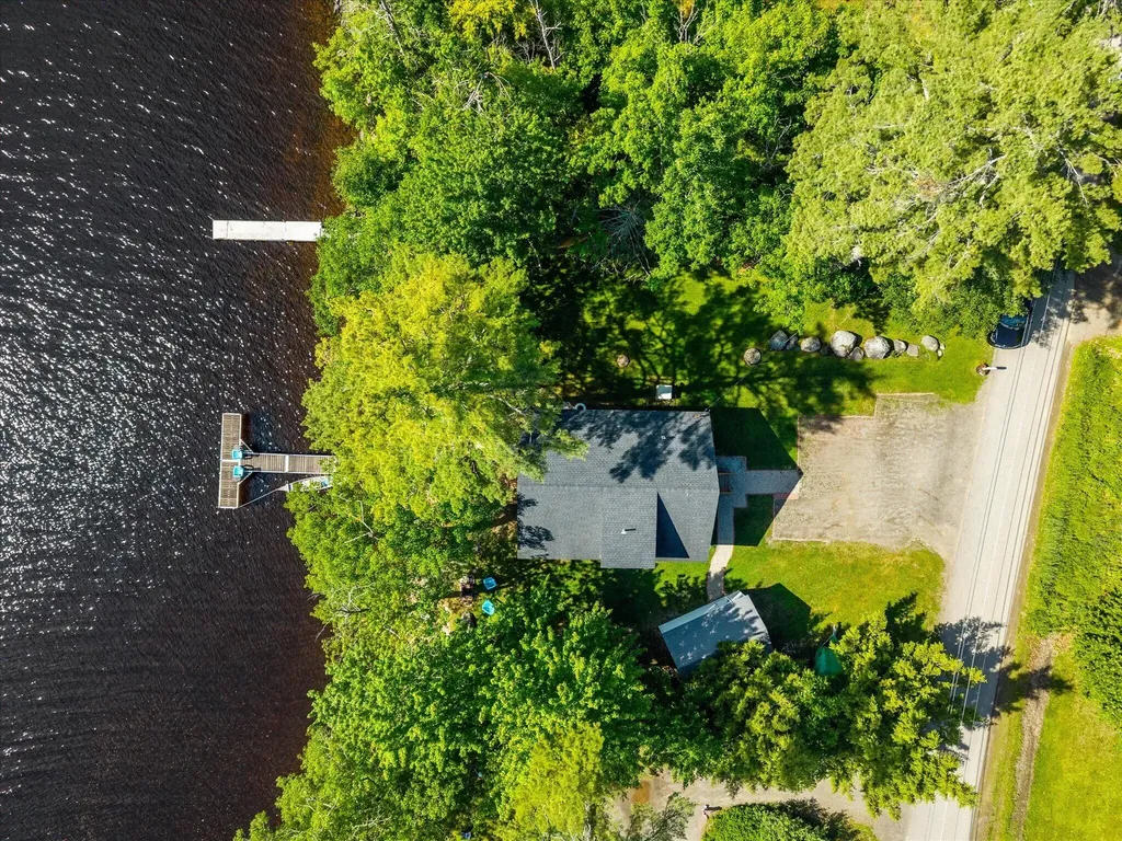 99 Lucky's Landing Glenburn ME 04401