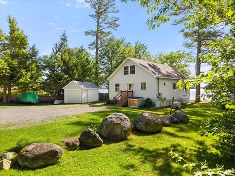 99 Lucky's Landing Glenburn ME 04401