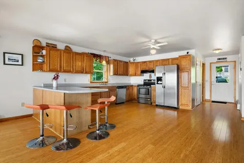 99 Lucky's Landing Glenburn ME 04401