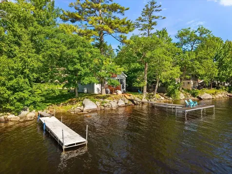 99 Lucky's Landing Glenburn ME 04401