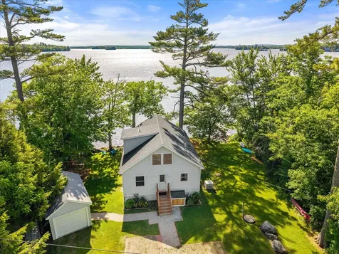 99 Lucky's Landing Glenburn ME 04401