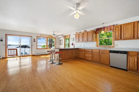 99 Lucky's Landing Glenburn ME 04401