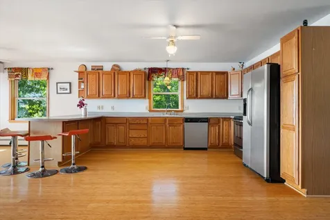 99 Lucky's Landing Glenburn ME 04401