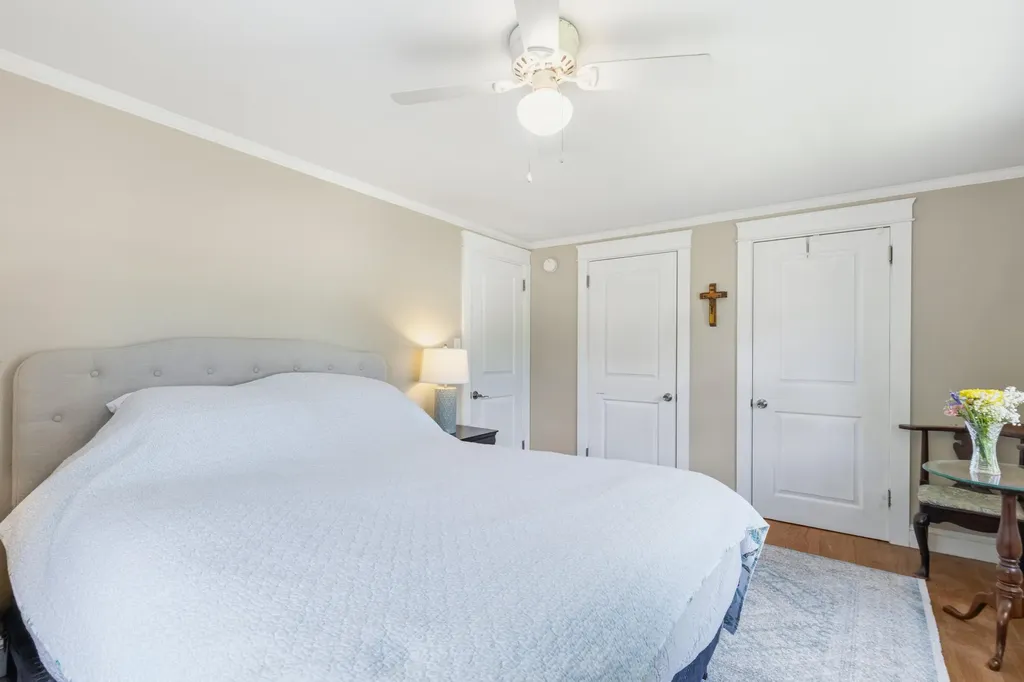 13 Harlow Street Scarborough ME 04074