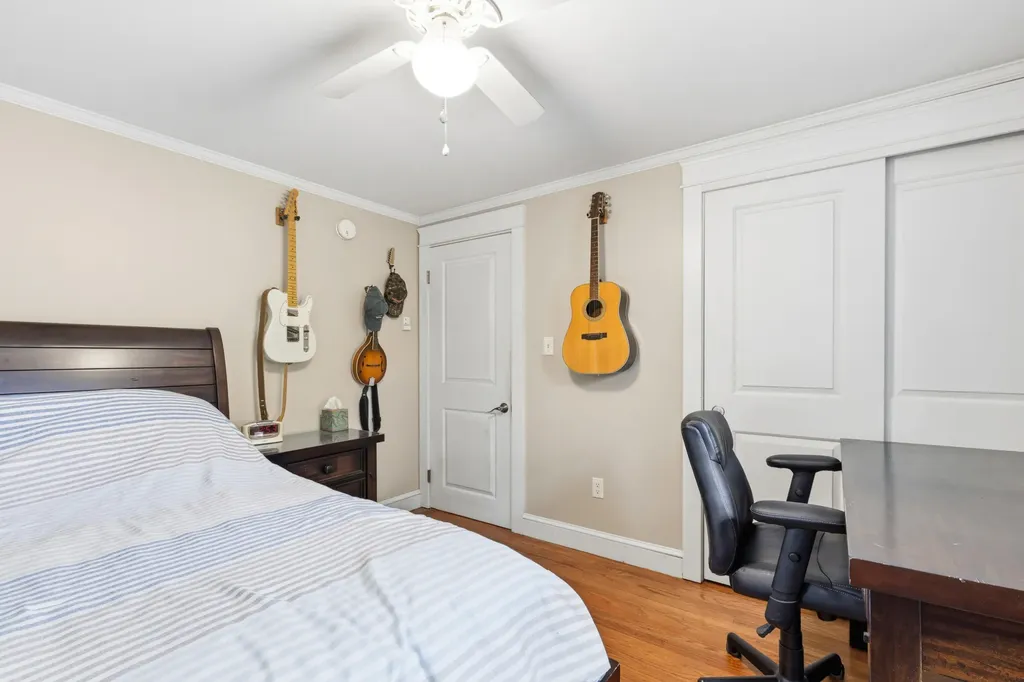 13 Harlow Street Scarborough ME 04074