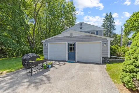 13 Harlow Street Scarborough ME 04074