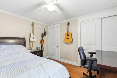 13 Harlow Street Scarborough ME 04074