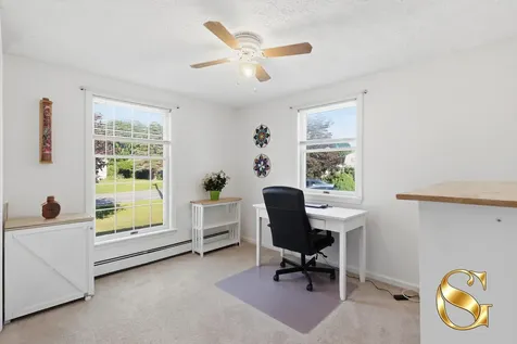 16 Coville Road Topsham ME 04086