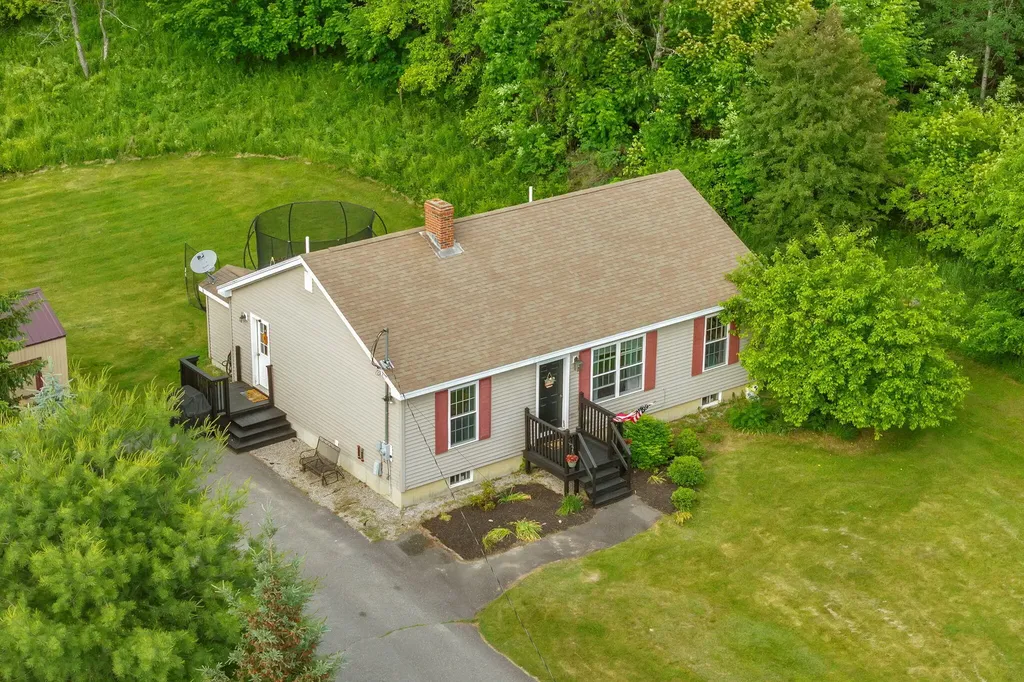 52 Mill Street Brewer ME 04412