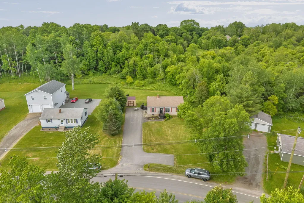52 Mill Street Brewer ME 04412