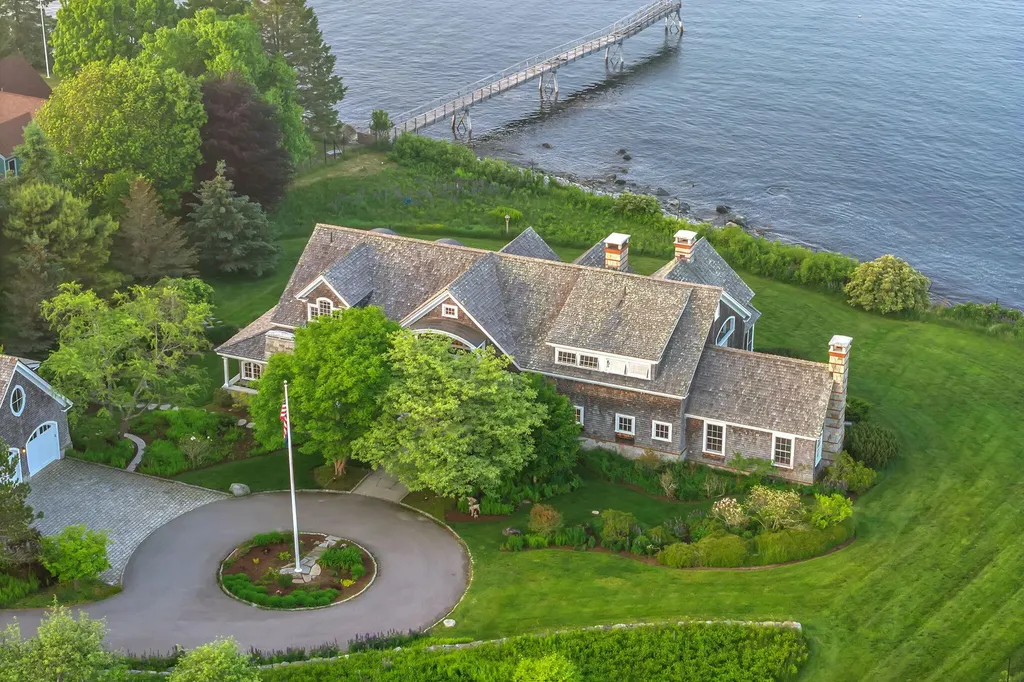 425 Seawall Road Southwest Harbor ME 04679