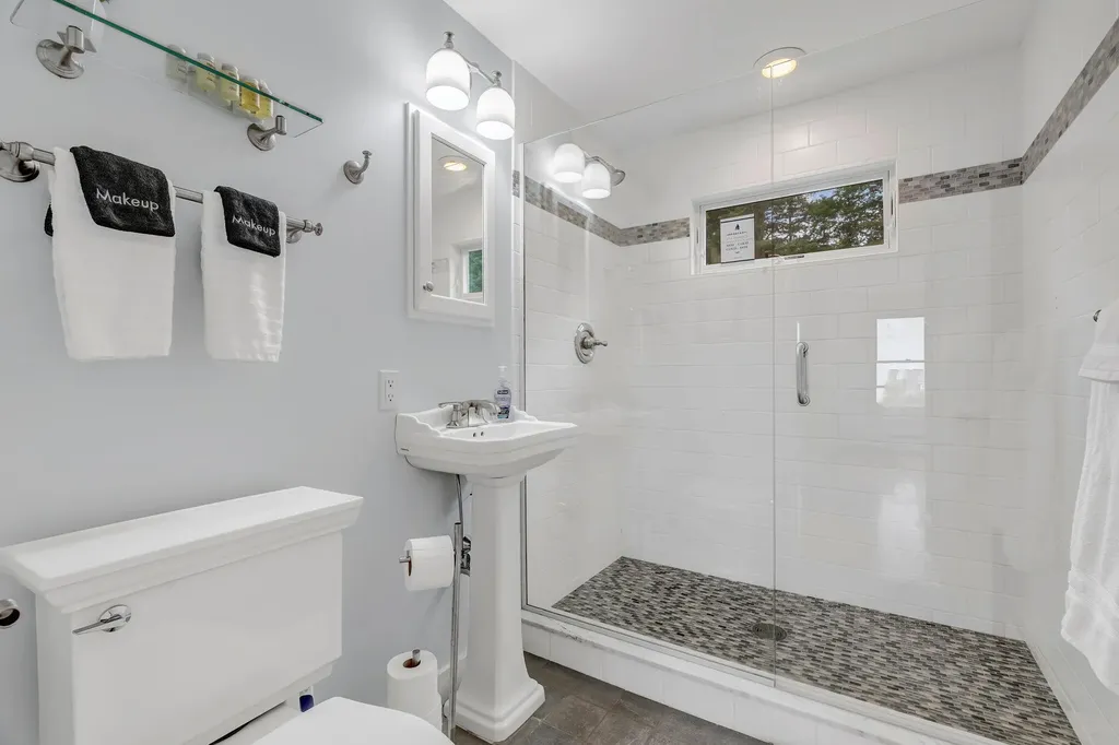 425 Seawall Road Southwest Harbor ME 04679