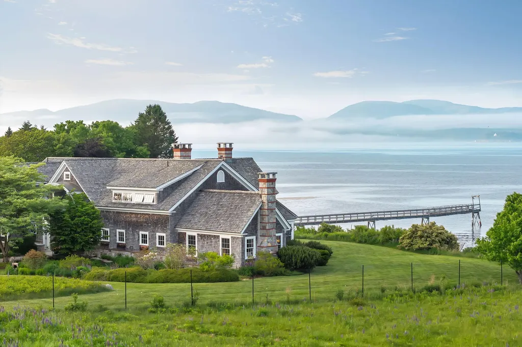 425 Seawall Road Southwest Harbor ME 04679
