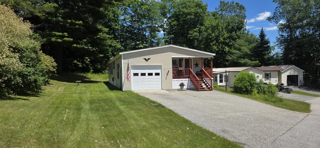 6 Redwood Drive Norway ME 04268