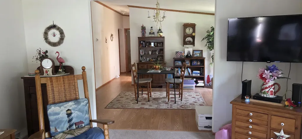 6 Redwood Drive Norway ME 04268