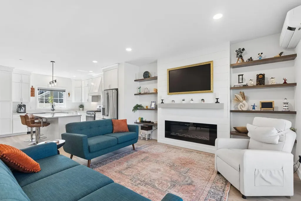 23 Frontrunner Way Scarborough ME 04074
