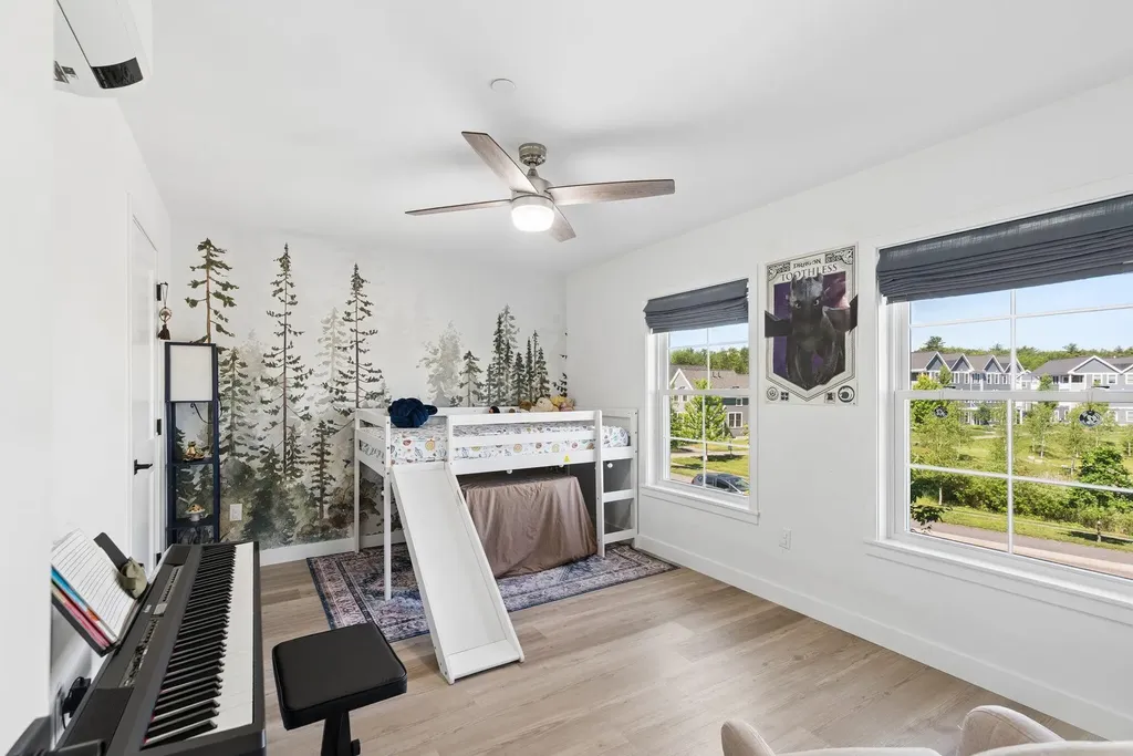 23 Frontrunner Way Scarborough ME 04074