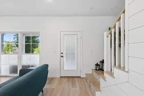 23 Frontrunner Way Scarborough ME 04074